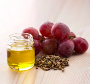 Nuostabus vynuogių kauliukų esencijos oligomerinių proantocianidinų poveikis