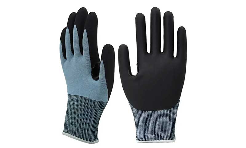 Pagpapahusay sa Kaligtasan sa Lugar ng Trabaho: Lumalagong Demand para sa mga Anti-Cutting Gloves