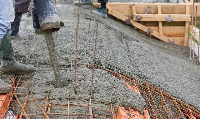 Almindelige problemer og løsninger efter tilsætning af vandreducerende midler til beton II