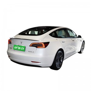 Tesla Model 3 tīri elektrisks ātrgaitas elektroauto
