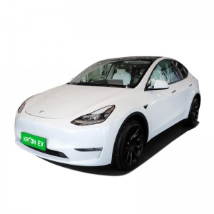 تتمتع سيارة الطاقة الكهربائية الجديدة النقية Tesla Model Y بمدى قيادة يصل إلى 660 كيلومترًا