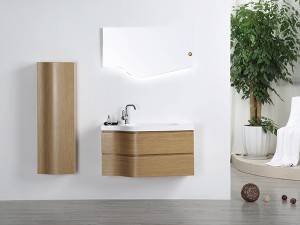 Търговия на едро с луксозен OEM дизайн на тоалетна за баня с огледален стенен шкаф за баня