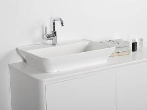 wiszące meble łazienkowe z umywalką nablatową Europejski design