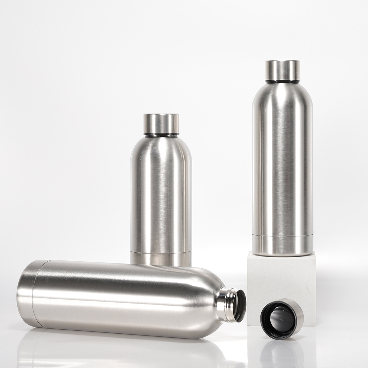 Stylish and Durable: Our 316 Stainless Steel Insulated Drinkware Collection