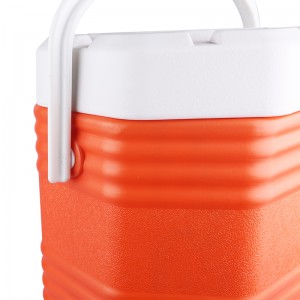 Wholesale OEM 9L KY701 Portable Insulated Fishing Ice Cooler Jug