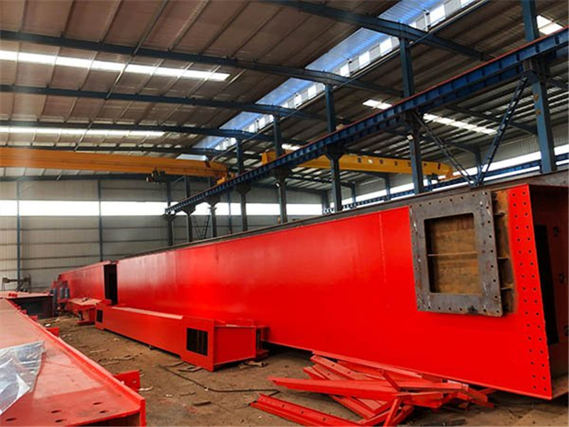 QN model two purpose double girder overhead crane na may grab at hook02