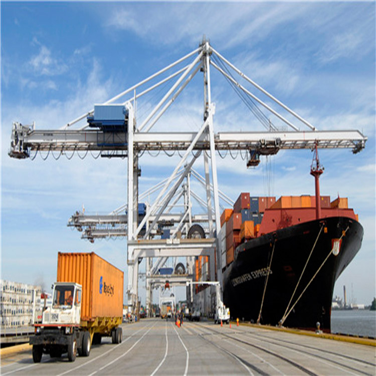 Козловой кран для перевозки контейнеров на берег (STS)