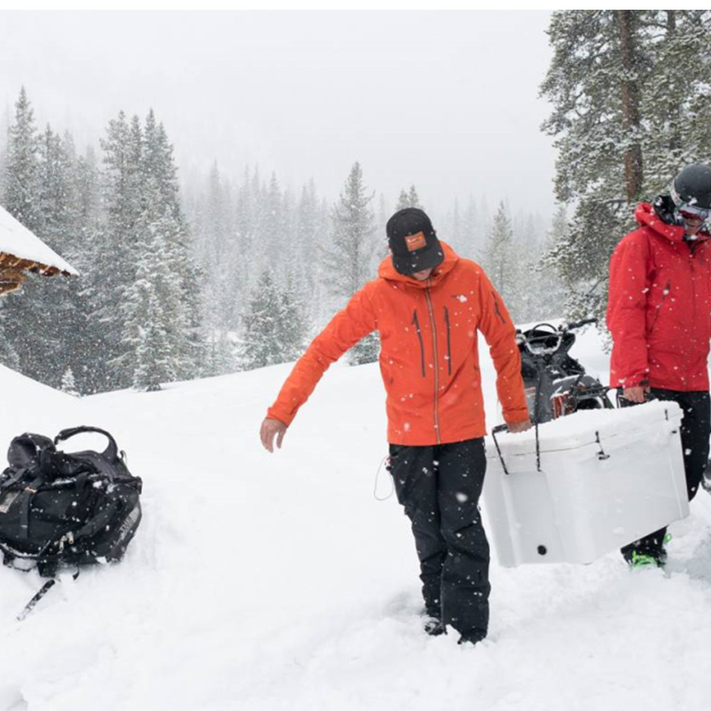 Do we still need to carry coolers for outdoor travel in winter?