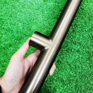 304 stainless steel tubu tond iwweldjar ipproċessar manifattura partijiet tal-folja tal-metall