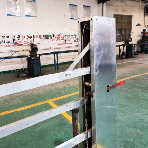 Earste klasse Sheet Metal Fence Post Fabrikant