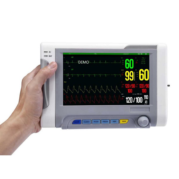 Wall mounting vital signs patient monitor uMR C8+ Featured Image