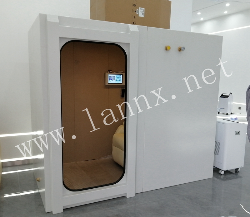 uDR C3W Duebel Persounen wirtschaftlech Sauerstoff HBOT Box Style Hyperbaric Oxygen Chamber Featured Image