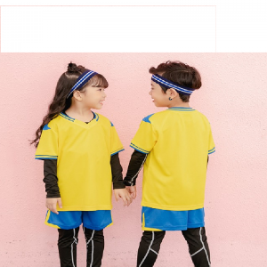 Vår høst Barn Fotballdrakt Personlig tilpasset gutter Fotballdrakt Sett Fast Dry Soccer Uniform Pustende fotballdrakt for barn