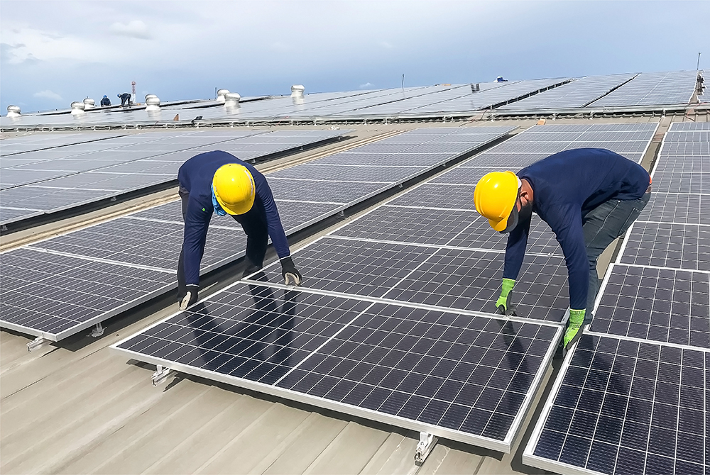 7 Tips to maintain a PV Solar farms