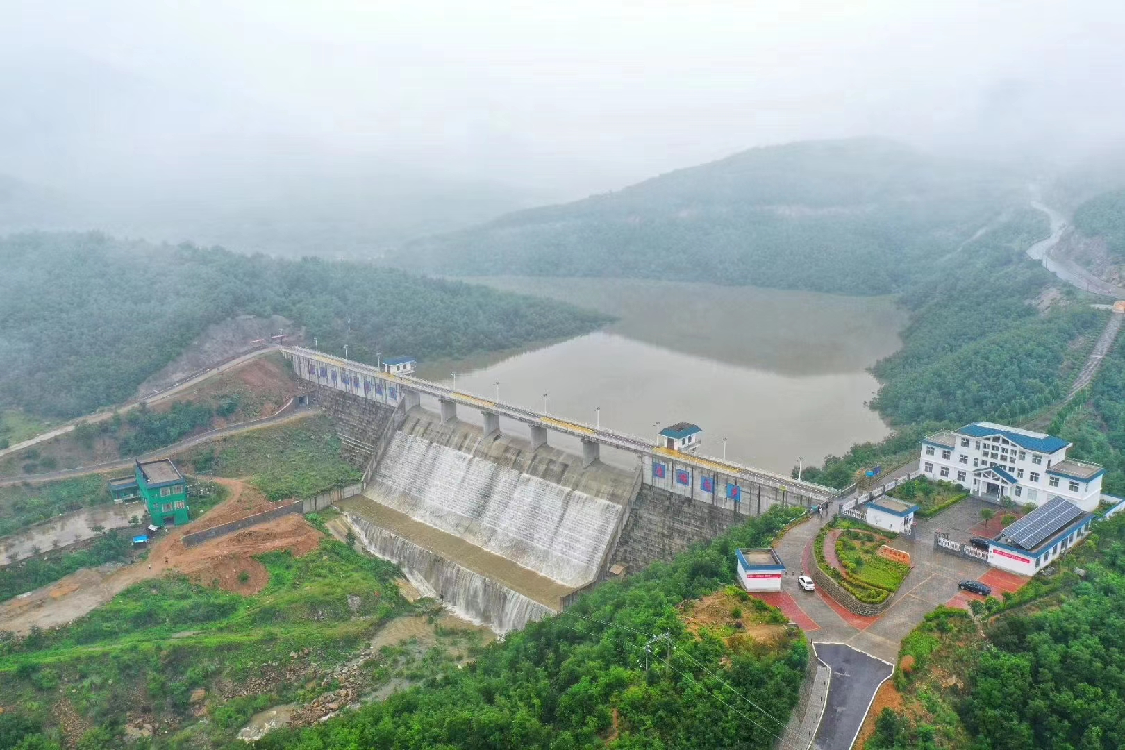 LIKE valves helped the successful completion of the South-to-North Water Diversion project in Henan, China, and supplied tens of millions of valve products