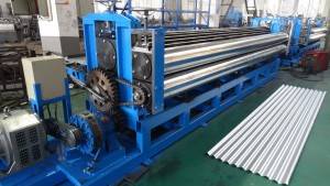 Low price for Latest design Automatic Galvanized Steel Metal Roofing Sheet/Tile/Panel Roll Forming Machine