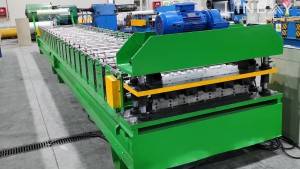 2019 New Style China PPGI Roof and Wall Panel Sheet Corrugated Roll Forming Machine in India