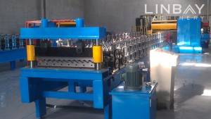 Well-designed China Trapezoidal Roof Panel Steel Roof Sheet Roll Forming Machine Price