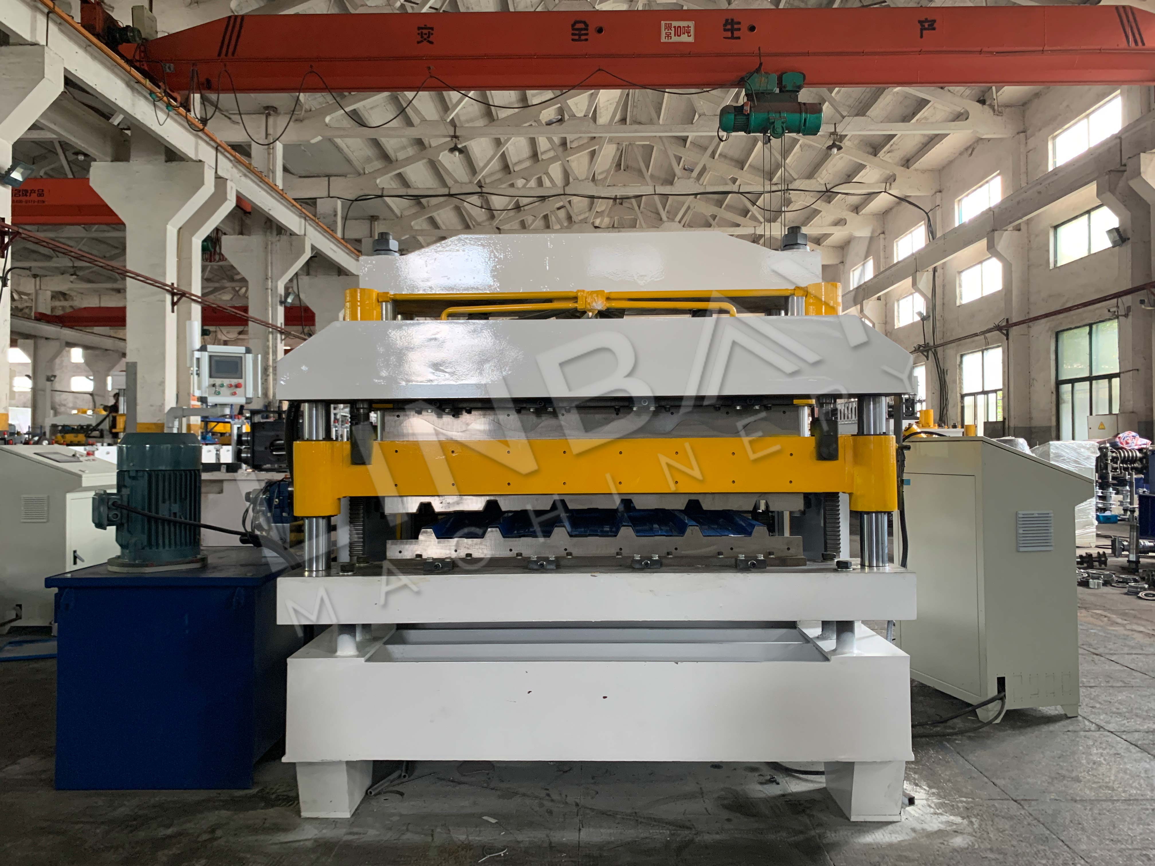 LINBAY-Export Double Layer Roof Panel Machine to Iraq