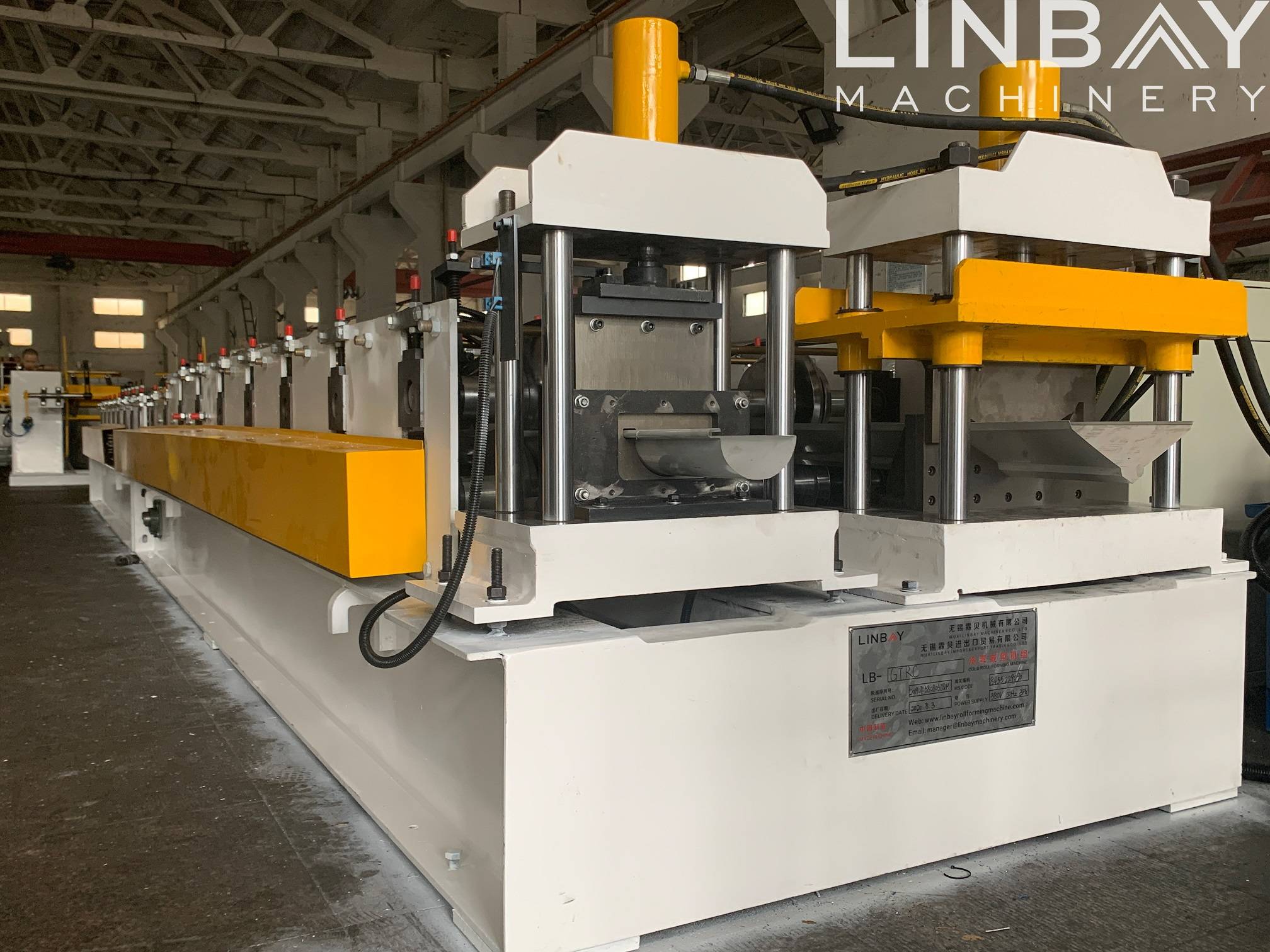 Certificado de Inspeção LINBAY-HQTS exportando máquina formadora de rolos para o Iraque