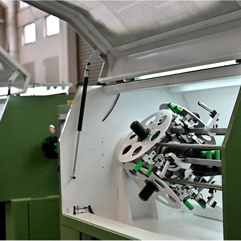 China Buy Winding Wire Cable Machine Exporters – Paper Wrapping Machine – LINT TOP