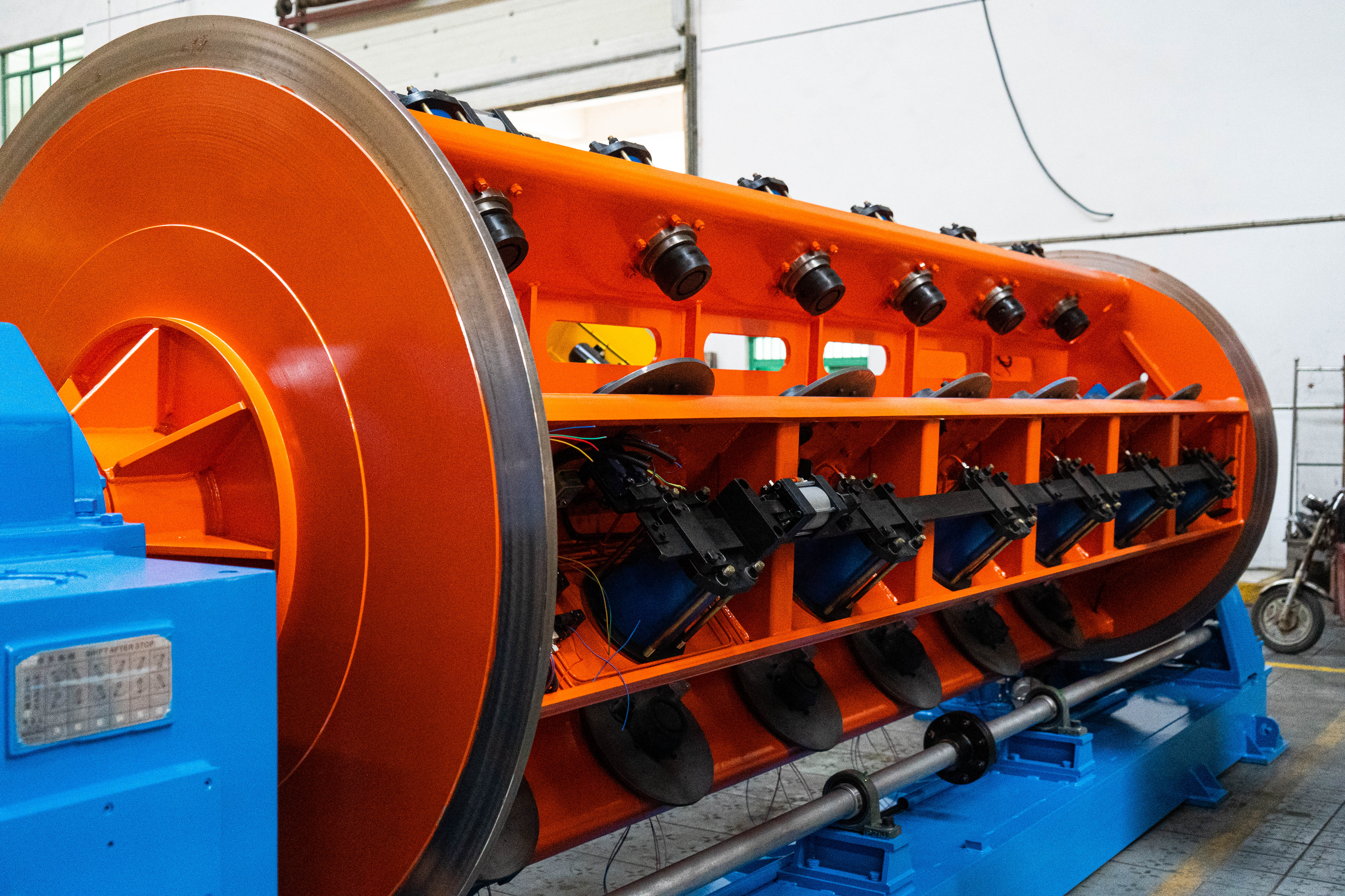 Introduction of Conductor Stranding Machine such as Tubular Stranding Machine, Rigid Frame Stranding Machine, Planetary Stranding Machine, etc.