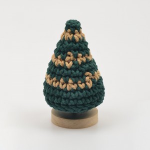 Abril Chrismas Woven Tree in Pine Solid Wood Holder