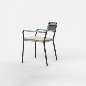 Καρέκλα εξωτερικού χώρου με υφαντό σχοινί σε υλικό Olefin για εσωτερική και εξωτερική χρήση