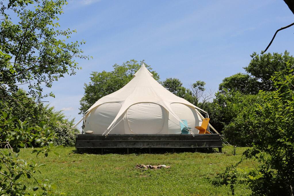 Discount wholesale Prefab Dome House For Camping Resort -
 Quots for 3-4 Person Camping Tent Outdoor Indian Bell Tent NO.082 – Aixiang