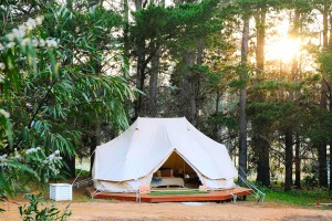 Namiot z podwójnym wierzchołkiem Wodoodporny namiot z płótna na zewnątrz Namiot Glamping na sprzedaż NR 083