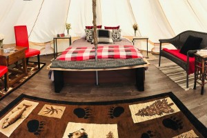 លក់ក្តៅ រោងចក្រ Direct Family Glamping Hotel Bell Safari Wedding Tent for Outdoor Camping NO.084