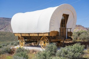 luxury hotel tent on wheels conestoga wagon carriage tent homestay camping wagon tent