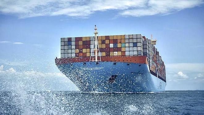 Maersk adjusts sailing plans for loads of international logistics vessels