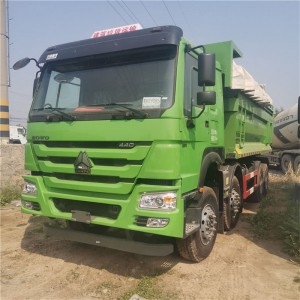 Second Hand Cheap Sinotruk HOWO 8 × 4 Dump Truck