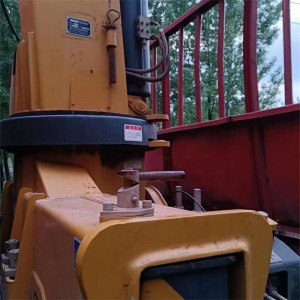 2017 Iliyotumika XCMG KSQS157-4 Truck Mounted Crane