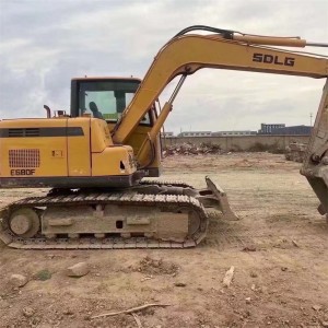 2018 SDLGE680F ٽريڪ ٿيل excavators وڪري لاءِ