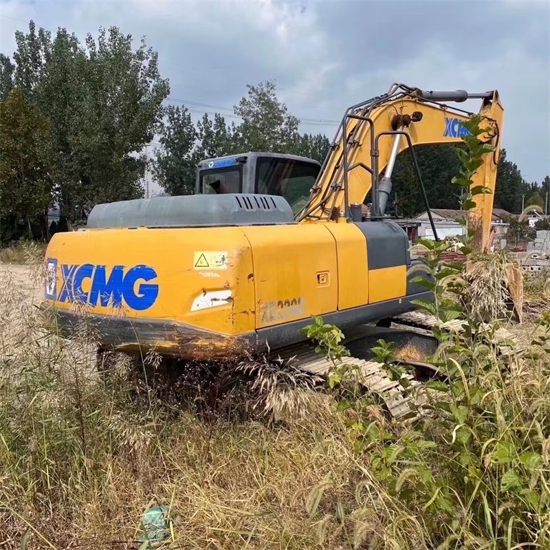 2018 Sceond Tes XCMG XE230 crawler mounted excavator
