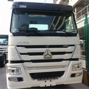 2019 Gebruikte Chinese vrachtwagen HOWO 6 × 4 trekkervrachtwagen 420 pk