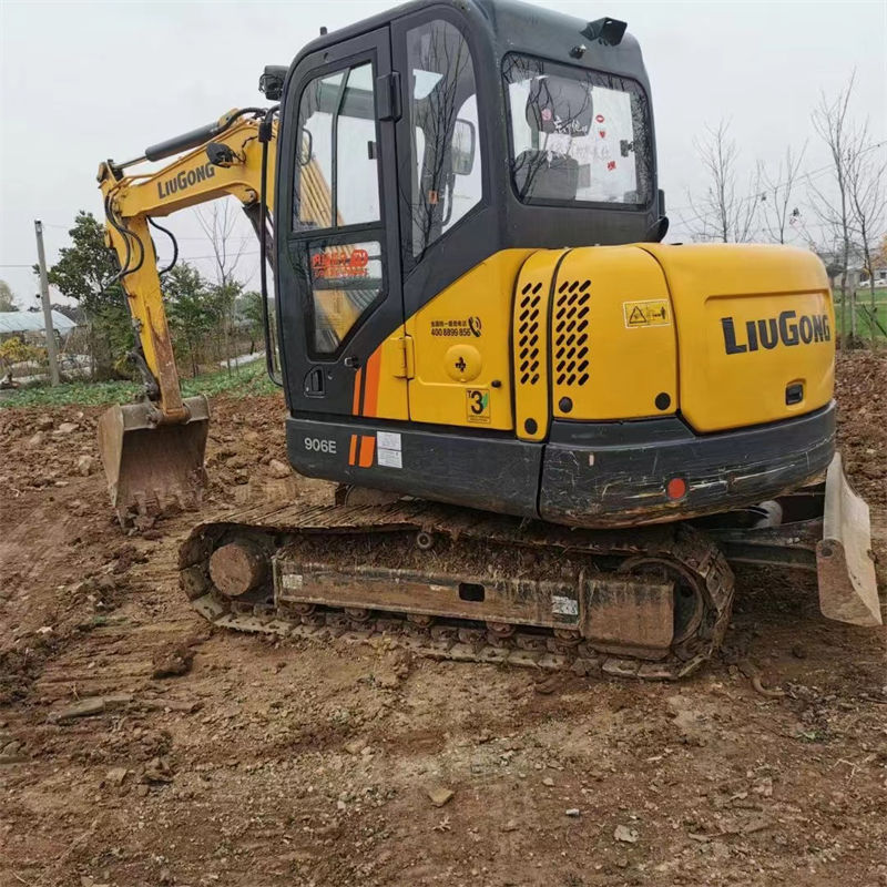 2021 wasebenzisa Liugong CLG906E crawler excavator