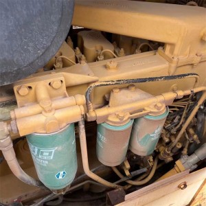 Bulldozer sur chenilles à transmission hydromécanique de type CLGB160
