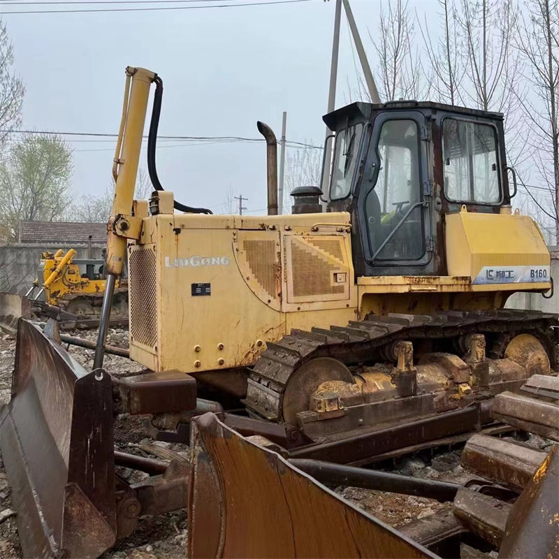 Common faults and solutions of bulldozers (2)
