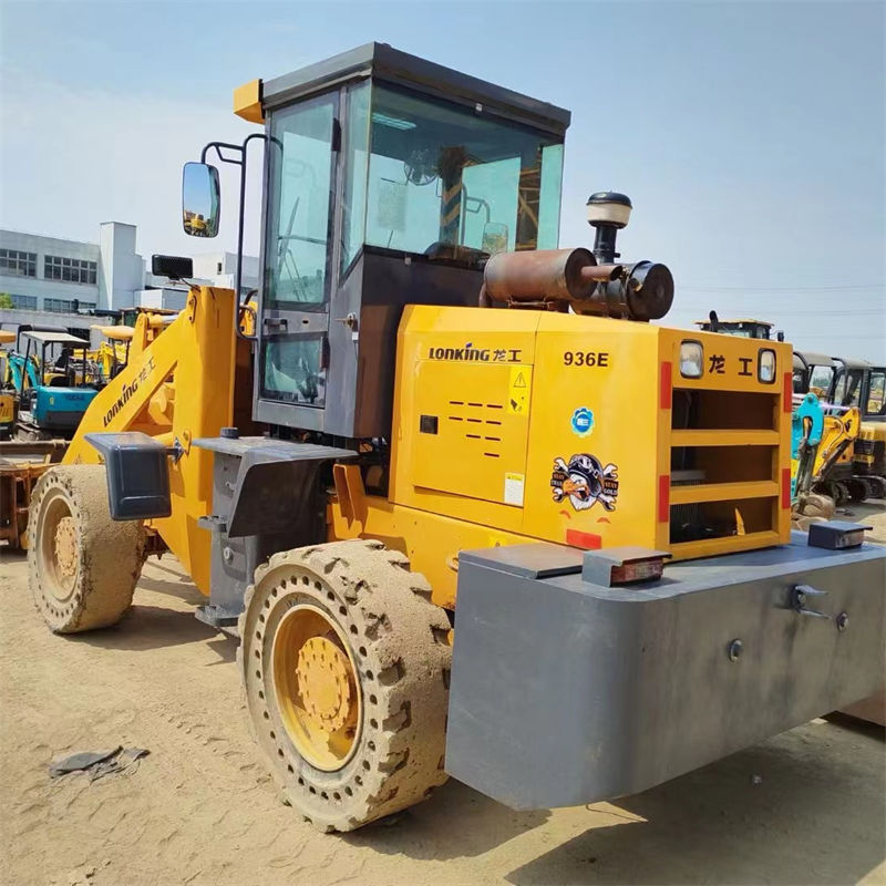 Gigamit ang Lonking LG936E Compact Wheel Loader