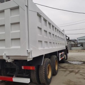 เก่า HOWO 6 × 4 Sinotruk Dump Tipper Truck