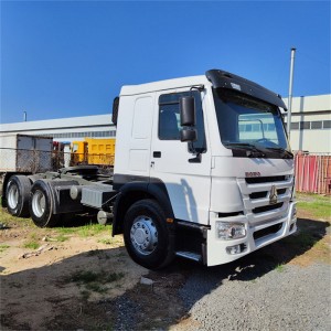 Old 2019 Sinotruk 375hp Howo 6×4 HW76 Cab Truck Tractor For Sale