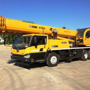Gigamit ang XCMG QY25K5 25Ton Boom Truck Crane