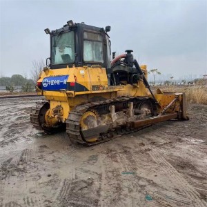 Shantui SD16 hydraulic crawler bulldozer (2015)