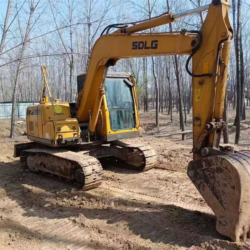Used 9 ton SDLG E690F small excavator