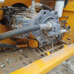 An yi amfani da Lonking LG6225E crawler hydraulic excavator