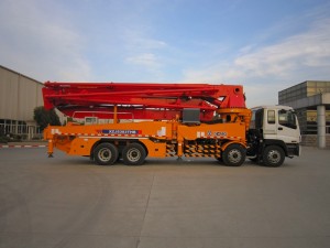 XCMG HB46A Truck-Mounted Crane Pump