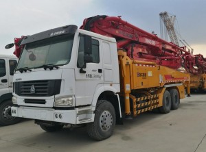 XCMG HB46Z vrachtwagengemonteerde betonpomp